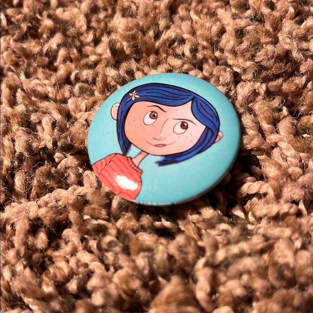 Coraline Blue Hair Button